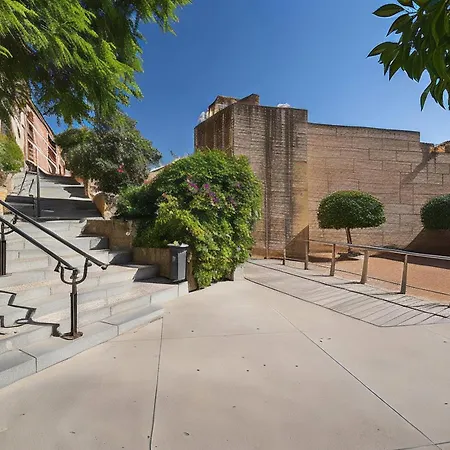 Appartamento Steps From Alcazar Mosque. Heart Of St Basilio Cordova